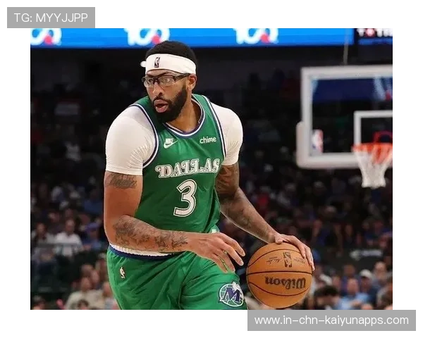 年薪5413万，打5场又伤了，NBA最脆的超巨！3方史诗级交易亏大了，nba史上的超级巨星